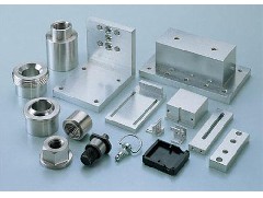 選購五金配（pèi）件時要注意哪些事項？